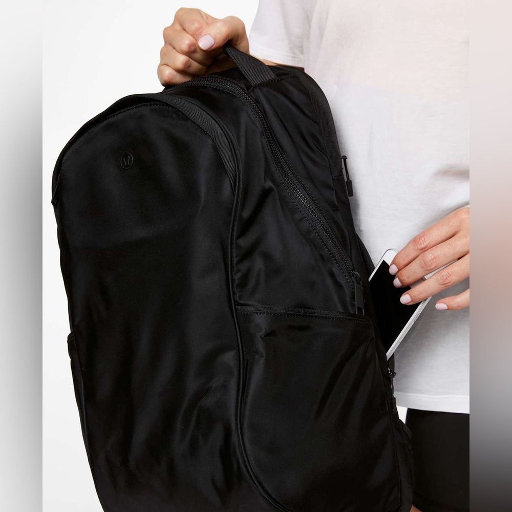 Lululemon Out Of Range Backpack - Picture 5 of 16